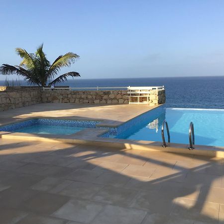 Casita Solemar Direkt Am Atlantik Villa Calheta Luaran gambar