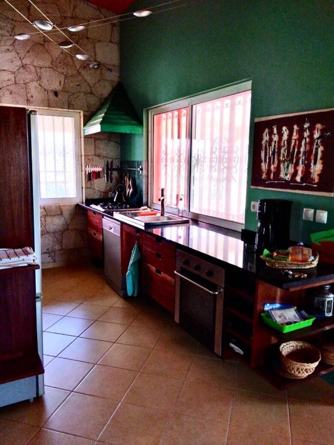 Casita Solemar Direkt Am Atlantik Villa Calheta Luaran gambar