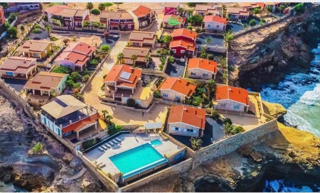 Casita Solemar Direkt Am Atlantik Villa Calheta Luaran gambar