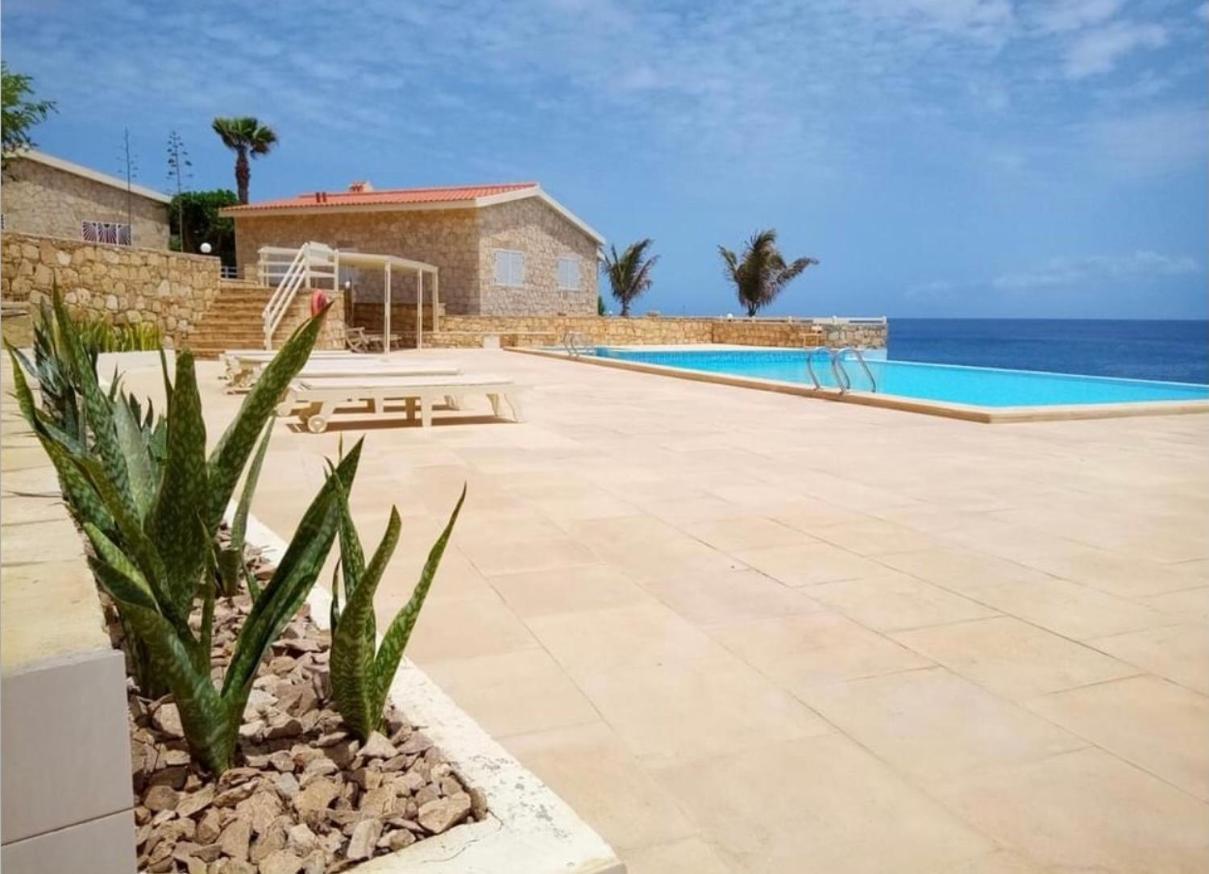 Casita Solemar Direkt Am Atlantik Villa Calheta Luaran gambar
